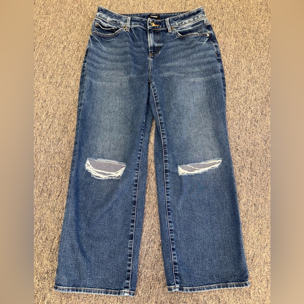 Express (2) Distressed 90's Ankle Boot Mid Rise Denim Jeans